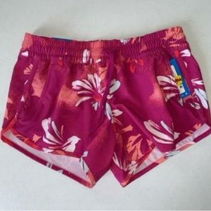 🏓 NWT! Columbia Floral Active Shorts